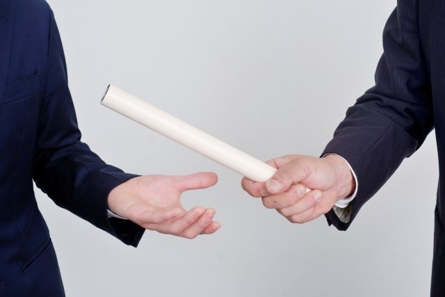 事業承継税制で税負担を軽減できる 『特例承継計画』の提出期限が延長されました！